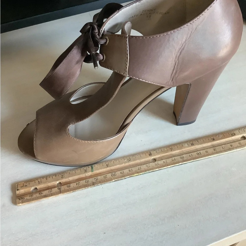 MRKT Strappy Peep Toe Heel with bow details at ankle size 10 brown - Picture 11 of 15